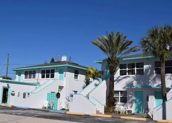 Private Two-Bedroom 23 -Directly Across From Beach