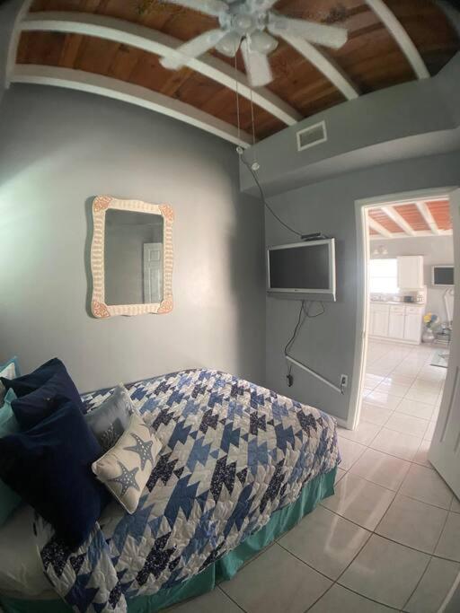 Private Two-bedroom 23 -directly Across From Apartment
